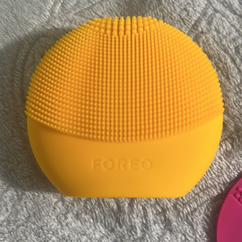 Foreo Luna - Picture 2 of 3